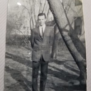 Meet your Posher, Robert